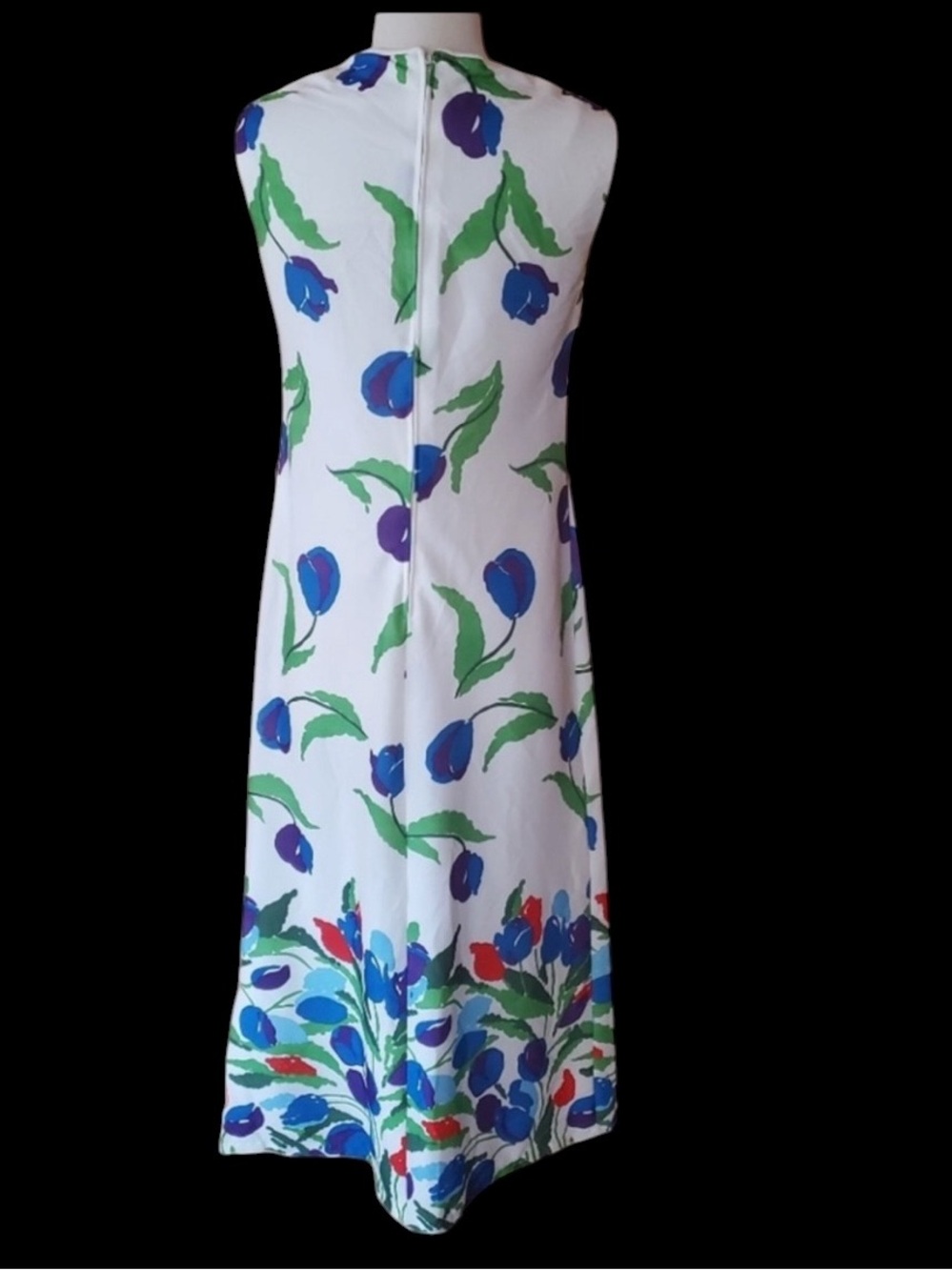 Late 60s/Early 70s Tulip Print Sleeveless Poly Maxi Shift Dress - Picture 6 of 6